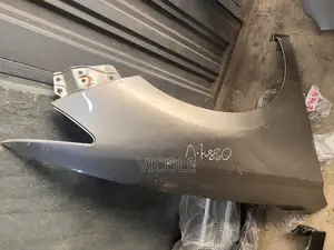 Fender for Es 350 2015