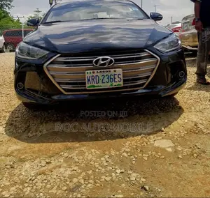 Hyundai Elantra 2017 Black