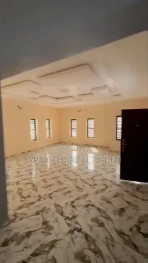 6bdrm Duplex in Ada George New Road for rent