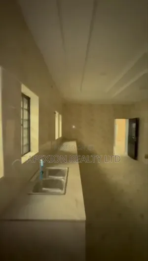 6bdrm Duplex in Ada George New Road for rent