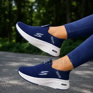 High Quality Skechers Unisex Sneakers