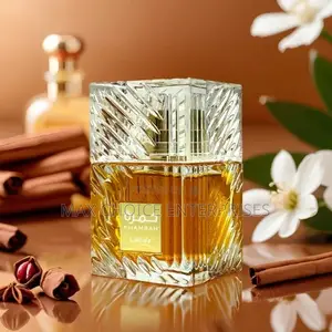 Khamrah: A Rich Blend of Spices and Oud
