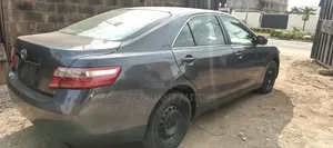Toyota Camry LE 4dr Sedan (2.4L 4cyl 5A) 2009 Gray