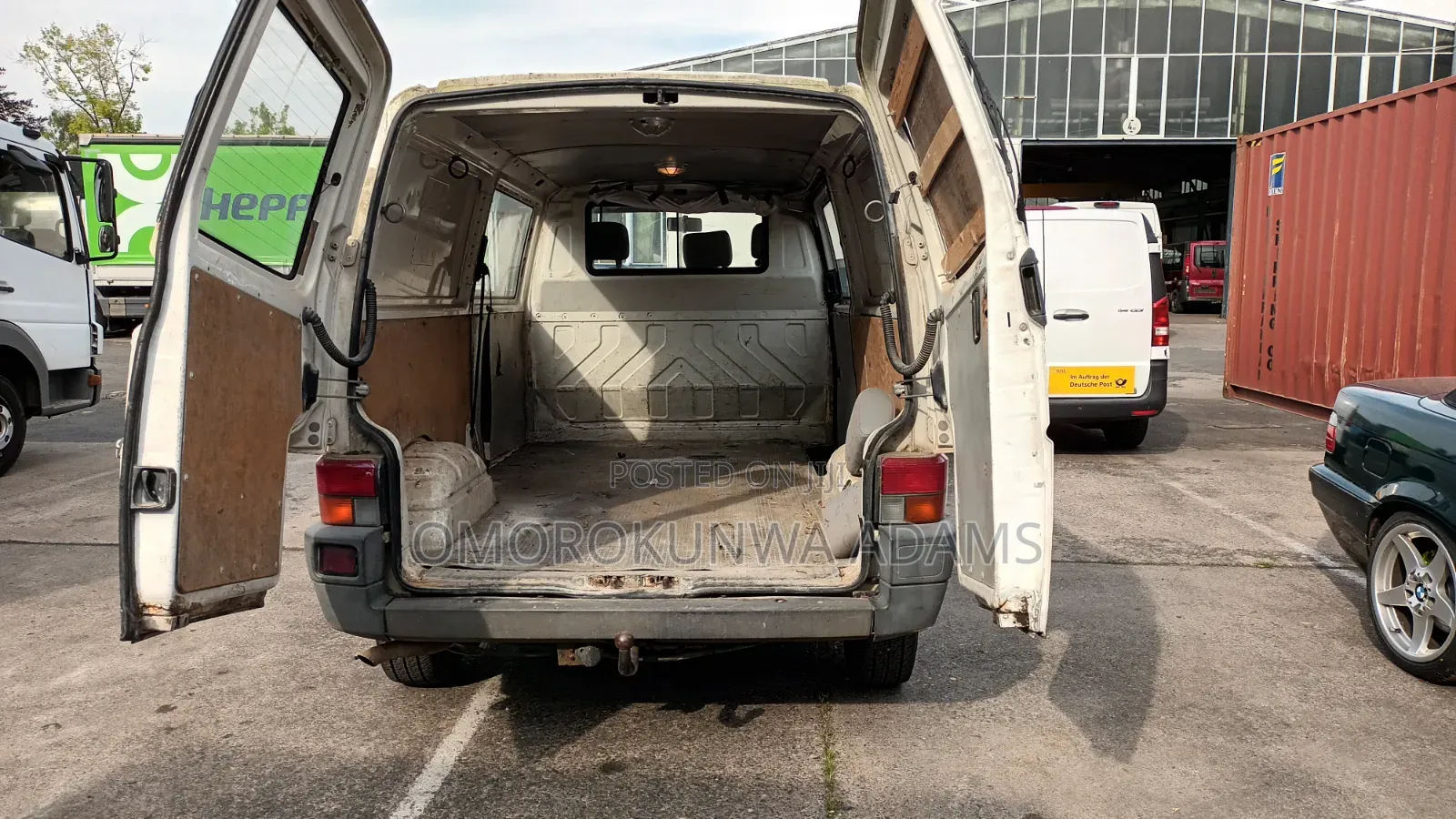 Volkswagen Transporter 1994 White