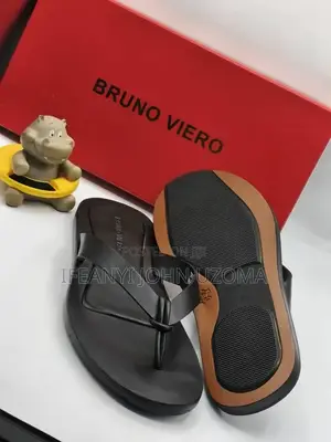 Nice Designer Leather Slippers