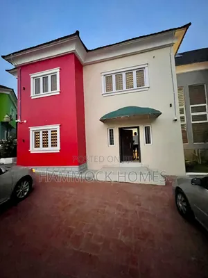 4bdrm Duplex in Jericho for rent