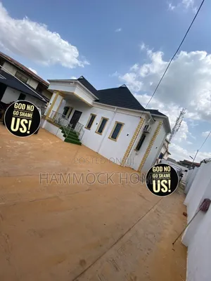 4bdrm Bungalow in Akobo for sale