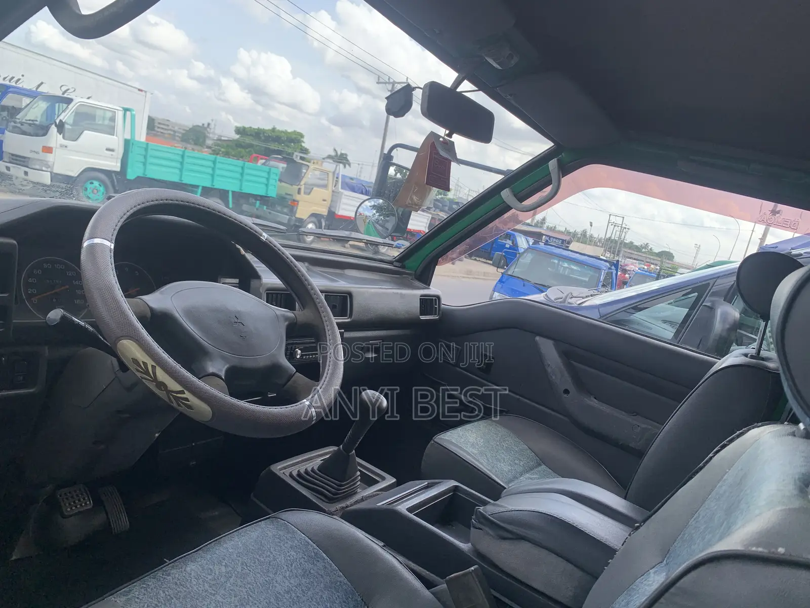 Mitsubishi Delica 2014 Green