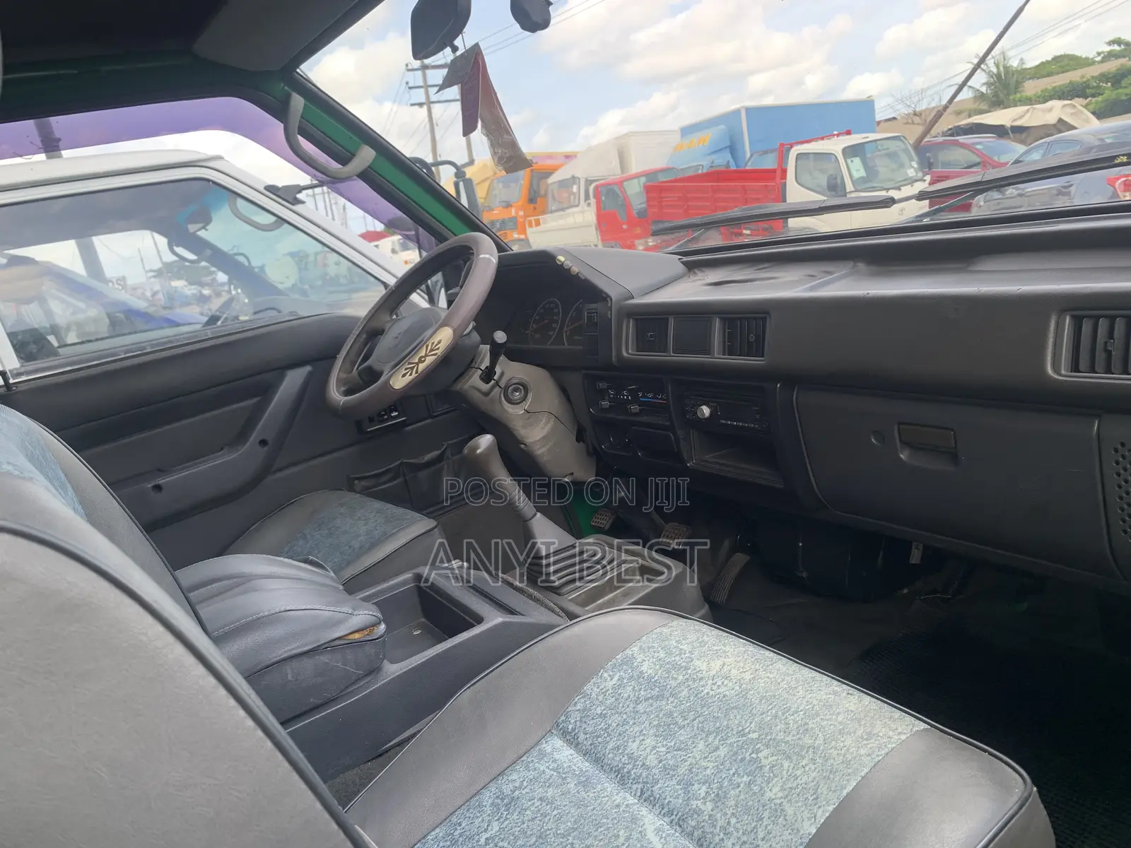 Mitsubishi Delica 2014 Green