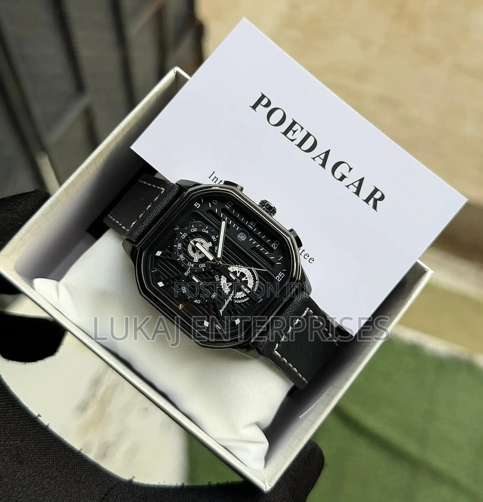 Poedagar Leather Watch