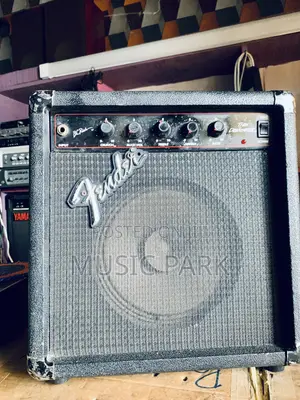 B.C. Rich Destroyer Practice Amp | Lagos | Uk-used, Tested 100%