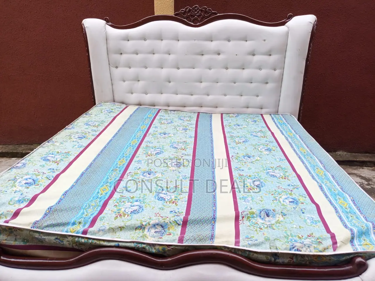 Solid Royal King Size Bed (6x6) With Mattress