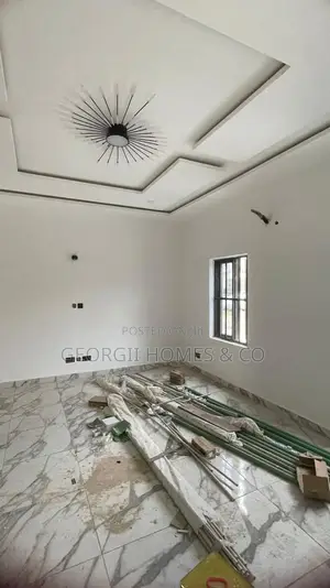 3bdrm Townhouse / Terrace in Apo District for rent