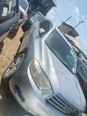 Toyota Highlander 2009 Gray