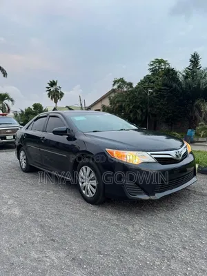 Toyota Camry LE 4dr Sedan (2.5L 4cyl 6A) 2014 Black