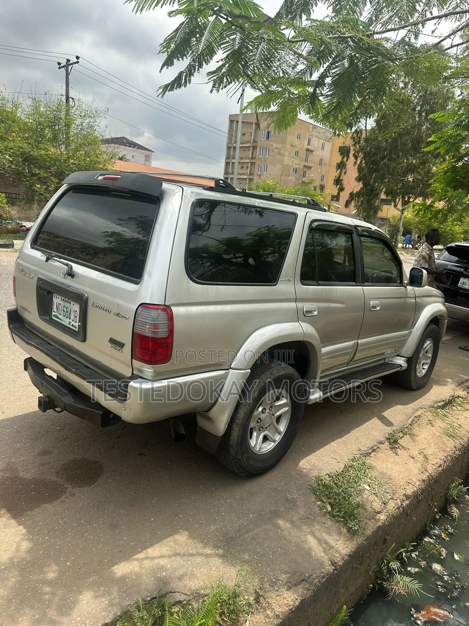 Toyota 4-Runner 2002 Silver