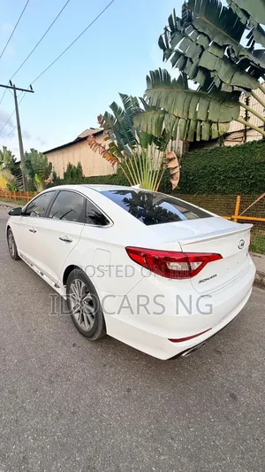 Hyundai Sonata Sport Sedan FWD (2.4L 4cyl 6A) 2017 White