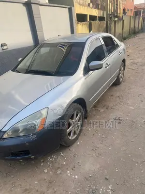 Honda Accord 2003 Silver