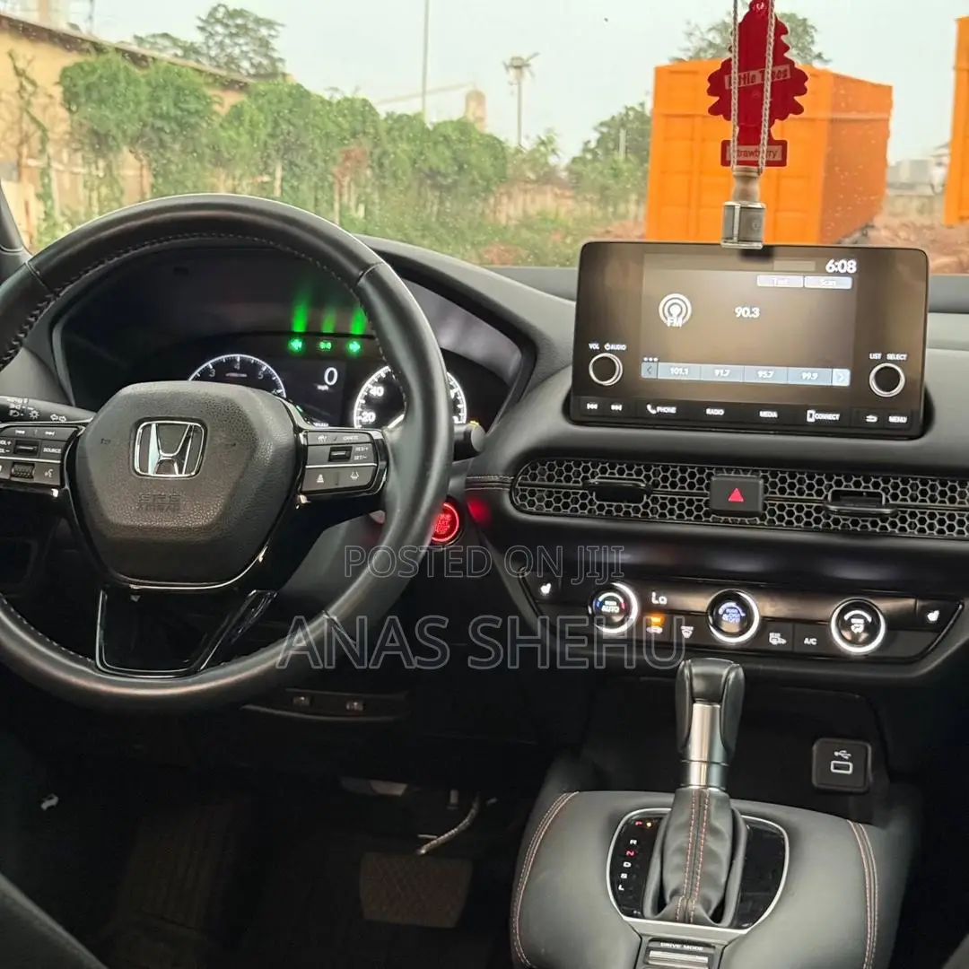 Honda HR-V 2024 White