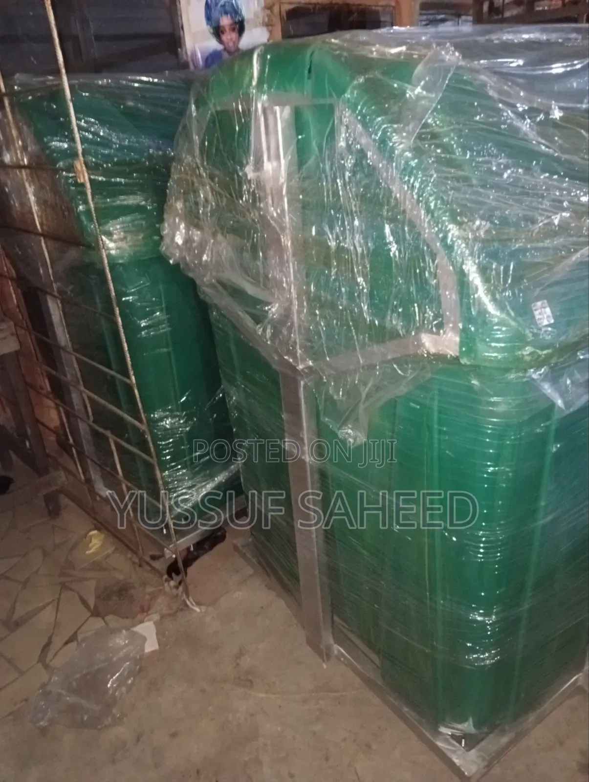 Geepee 2000liters Dustbin