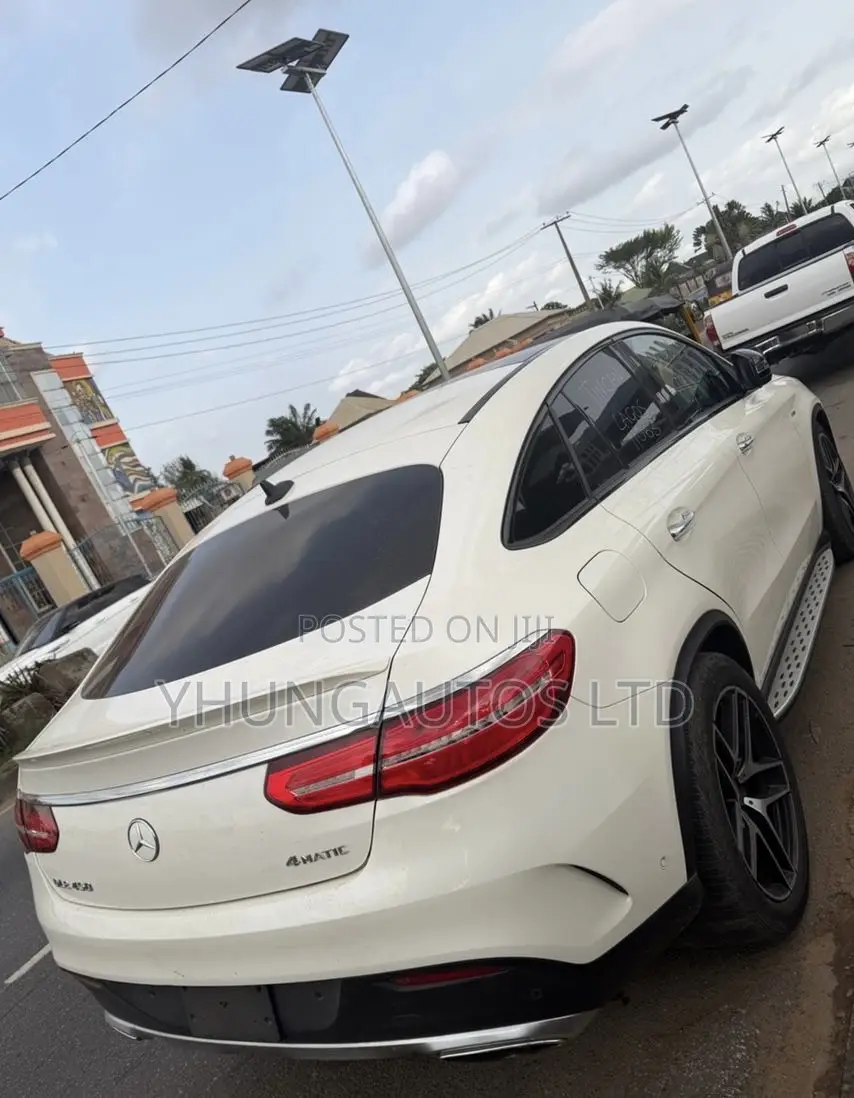 Mercedes-Benz GLE-Class 2016 White
