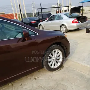 Toyota Venza 2010 Brown