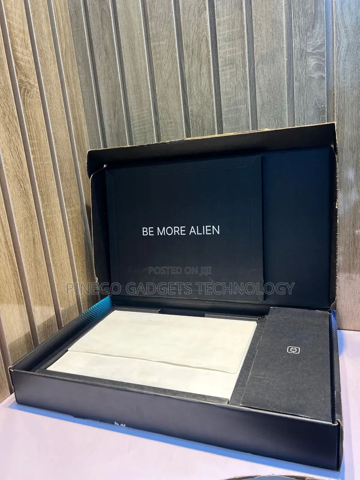 Laptop Alienware 16 Aurora 32GB Intel Core i7 SSD 1T