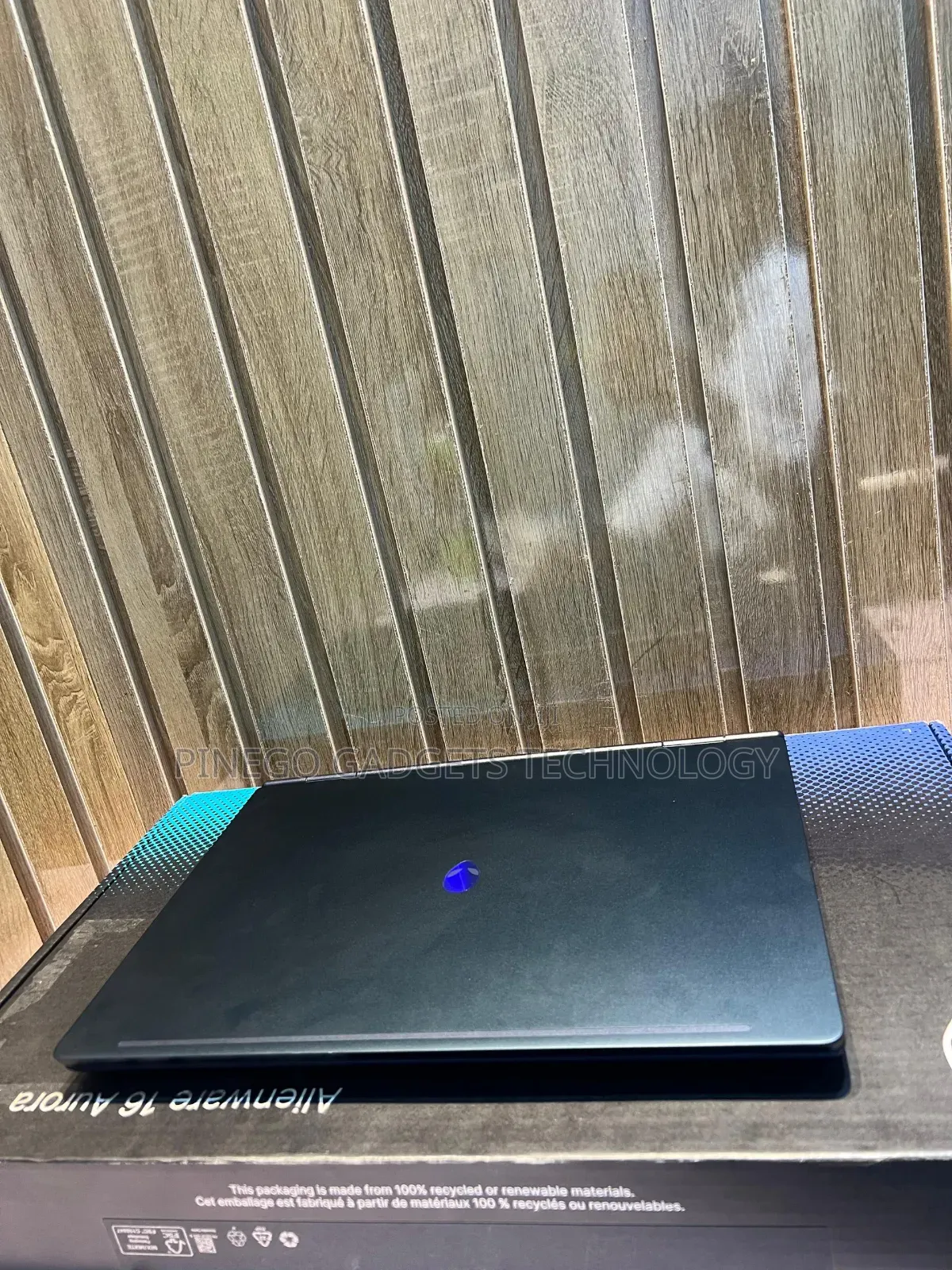 Laptop Alienware 16 Aurora 32GB Intel Core i7 SSD 1T