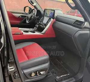 Lexus LX 600 2024 Black
