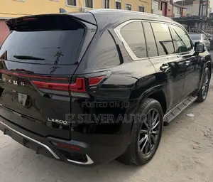 Lexus LX 600 2024 Black