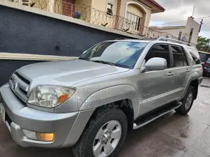 Toyota 4-Runner Limited 4x4 2004 Silver