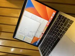 Laptop Apple MacBook Pro 2017 8GB Intel Core i5 SSD 256GB