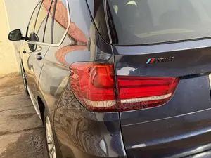 BMW X5 xDrive35i 4dr SUV AWD (3.0L 6cyl Turbo 8A) 2015 Blue