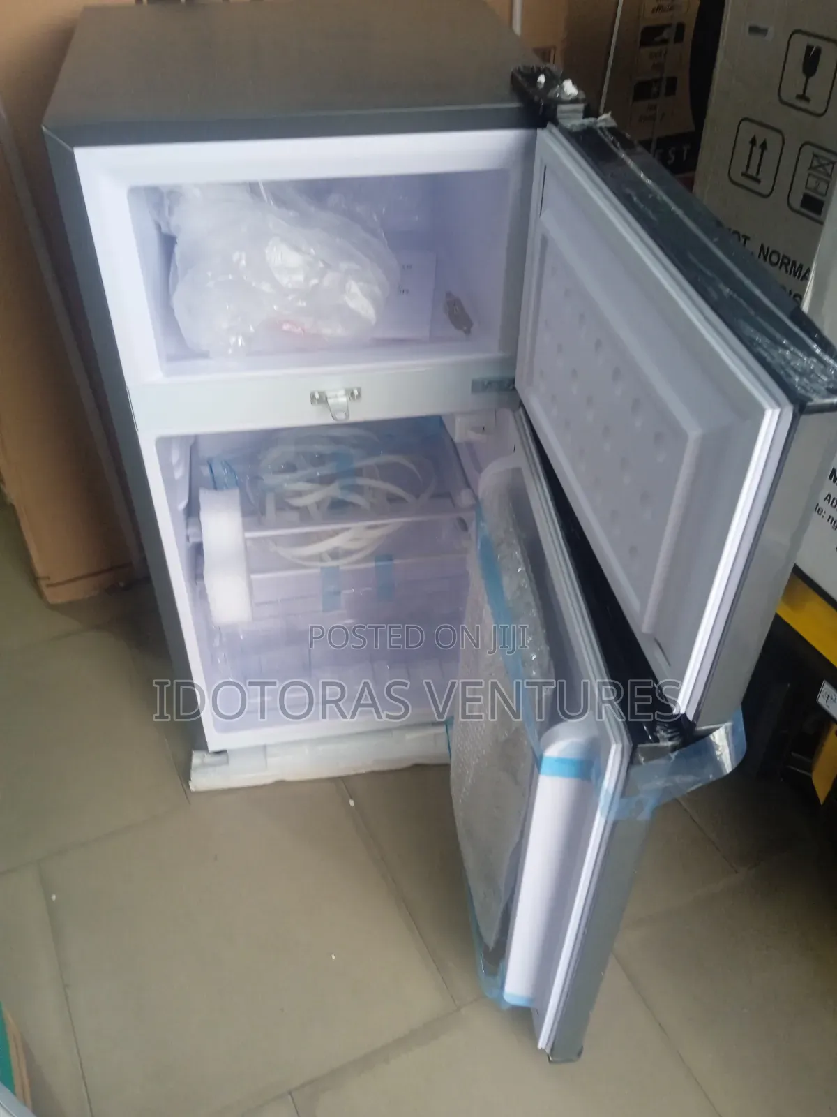 Glamstar Double Door Refrigerator 100l