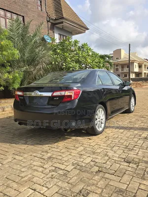 Toyota Camry XLE V6 4dr Sedan (3.5L 6cyl 6A) 2013 Black