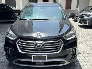 Hyundai Santa Fe 2017 Black