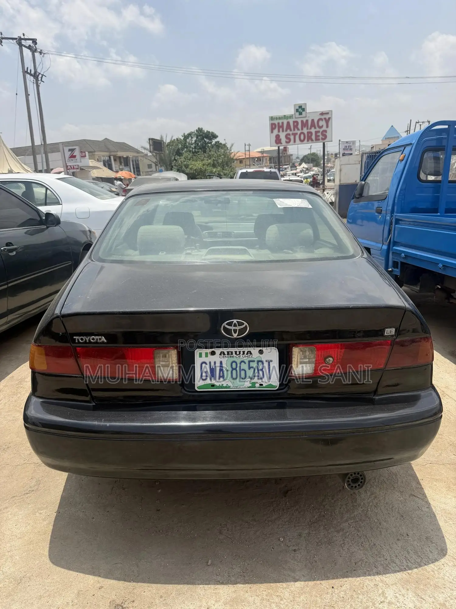 Toyota Camry 2000 Black