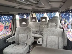 Mitsubishi L300 2005 White