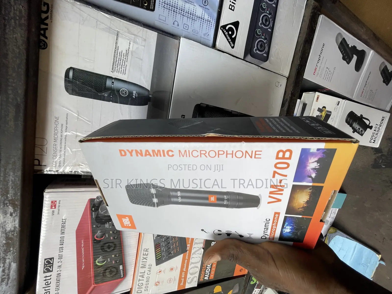 JBL Vm-70s Wired Microphone