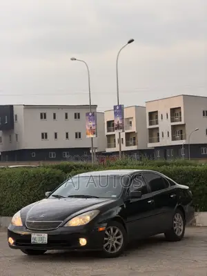 Lexus ES 2002 Black