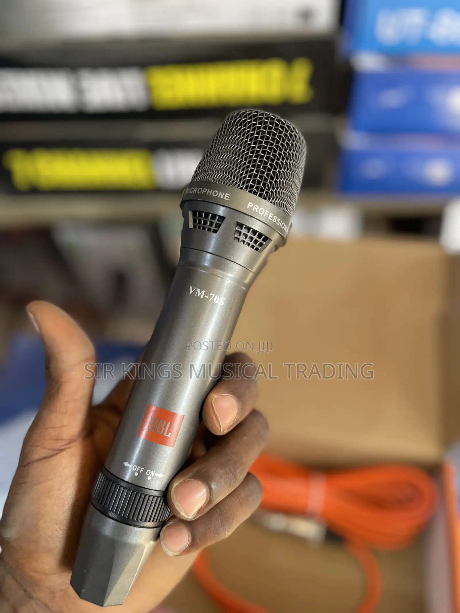 JBL Vm-70s Wired Microphone