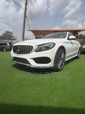 Mercedes-Benz C400 4Matic AWD Sedan (3.0L V6 7A) 2015 White