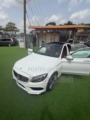Mercedes-Benz C400 4Matic AWD Sedan (3.0L V6 7A) 2015 White