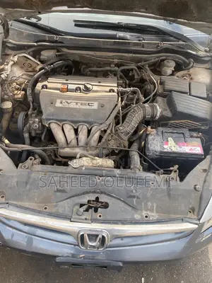 Honda Accord 2003 Silver