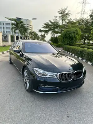 BMW 7 Series 730Li 2018 Black