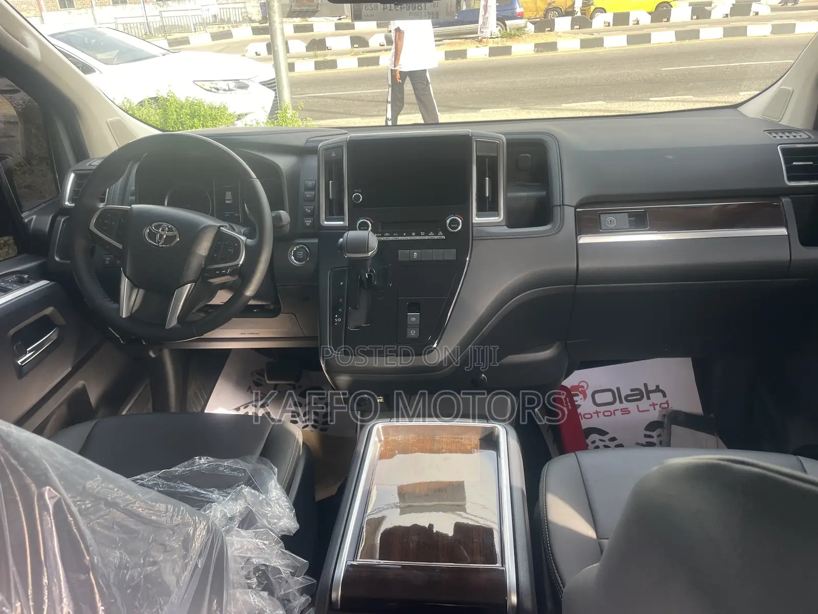 New Toyota Granvia 2025 Black