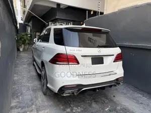 Mercedes-Benz GLE-Class 2016 White