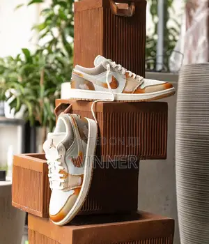 Nike X Jordan 1 Low