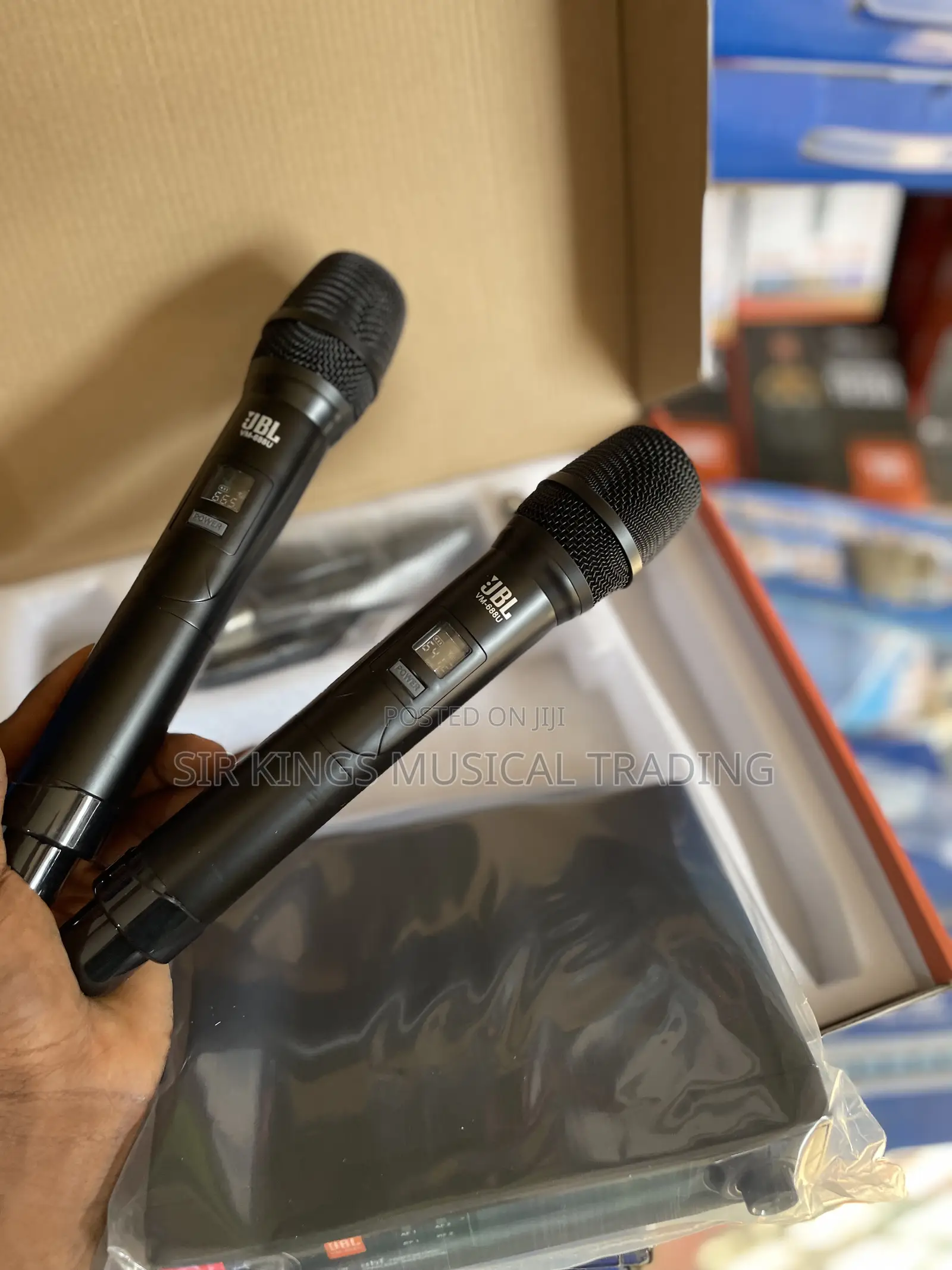 JBL Vm-688u Wireless Microphone