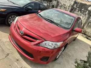 Toyota Corolla LE 4dr Sedan (1.8L 4cyl 4A) 2011 Red